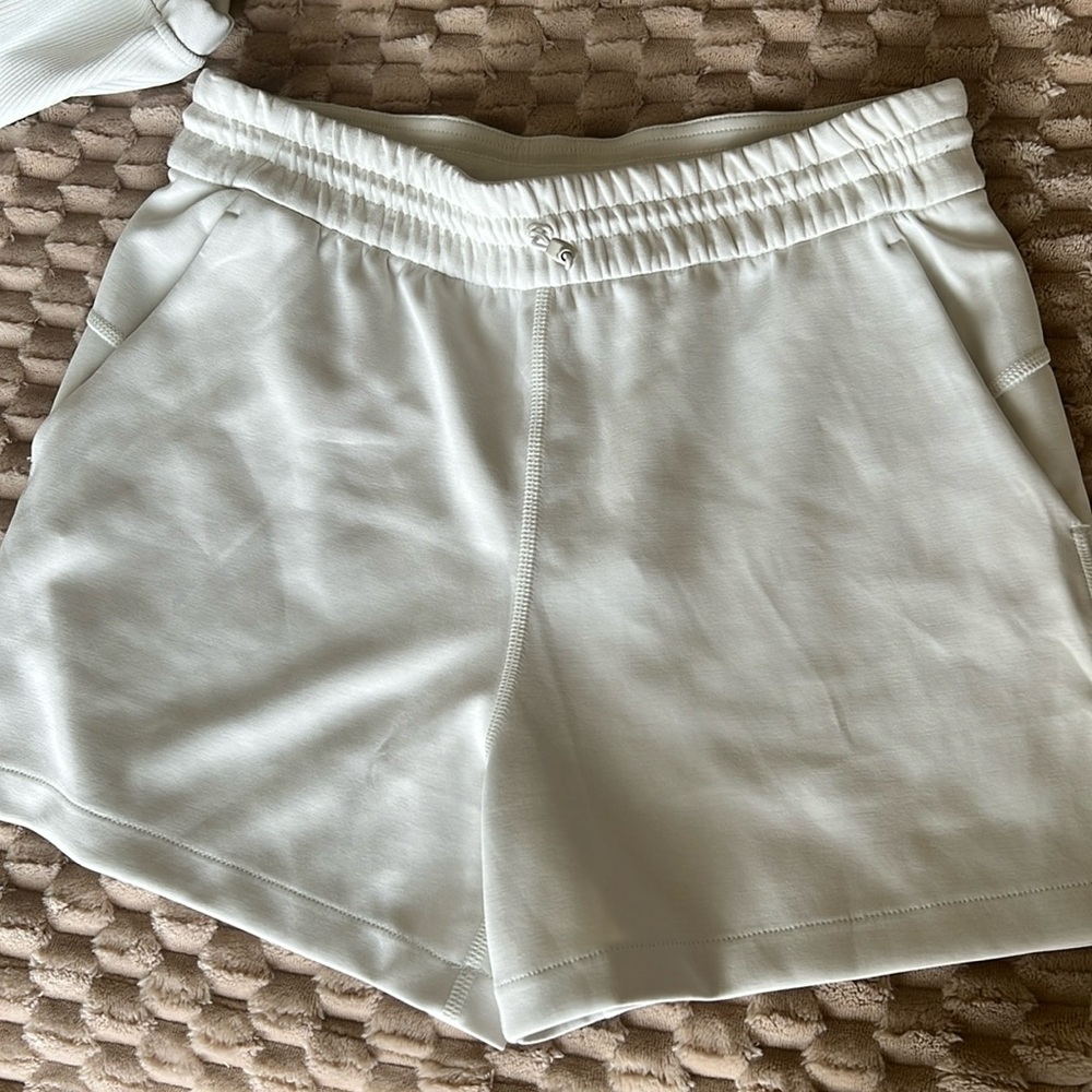 Lululemon Brushed Softstreme Ribbed Half Zip and High Rise Short 4” Bone Set - Picture 14 of 16